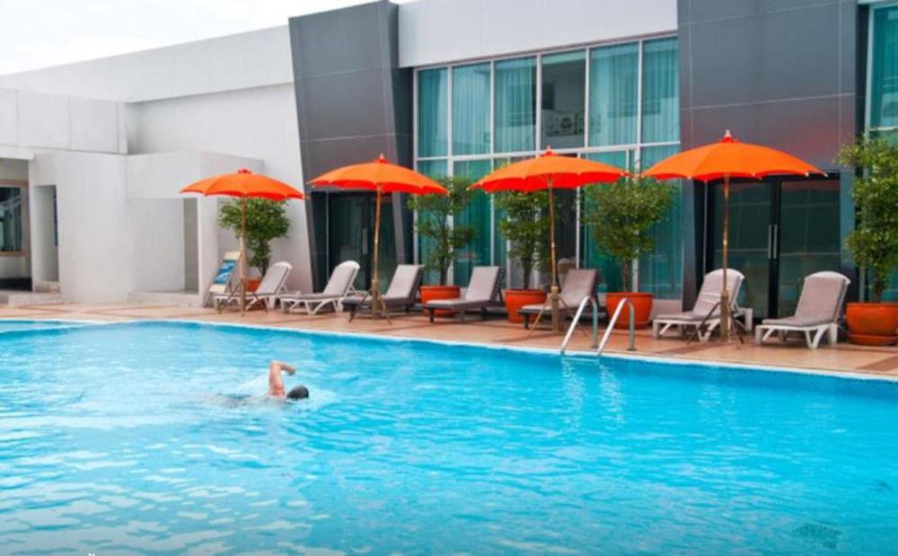 A2 Hotel Bangkok Buitenkant foto